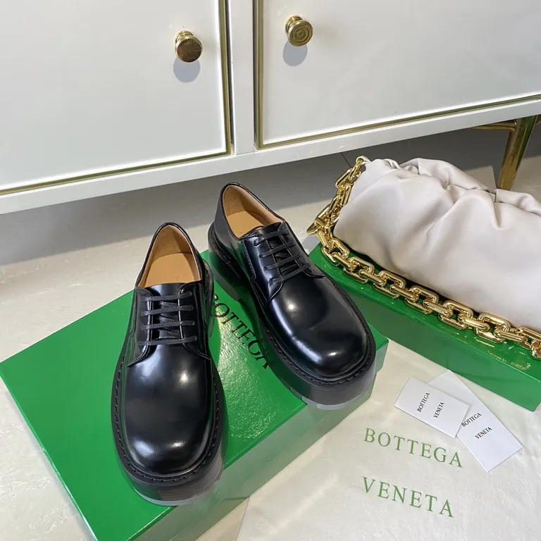 Bottega Veneta Shoe 